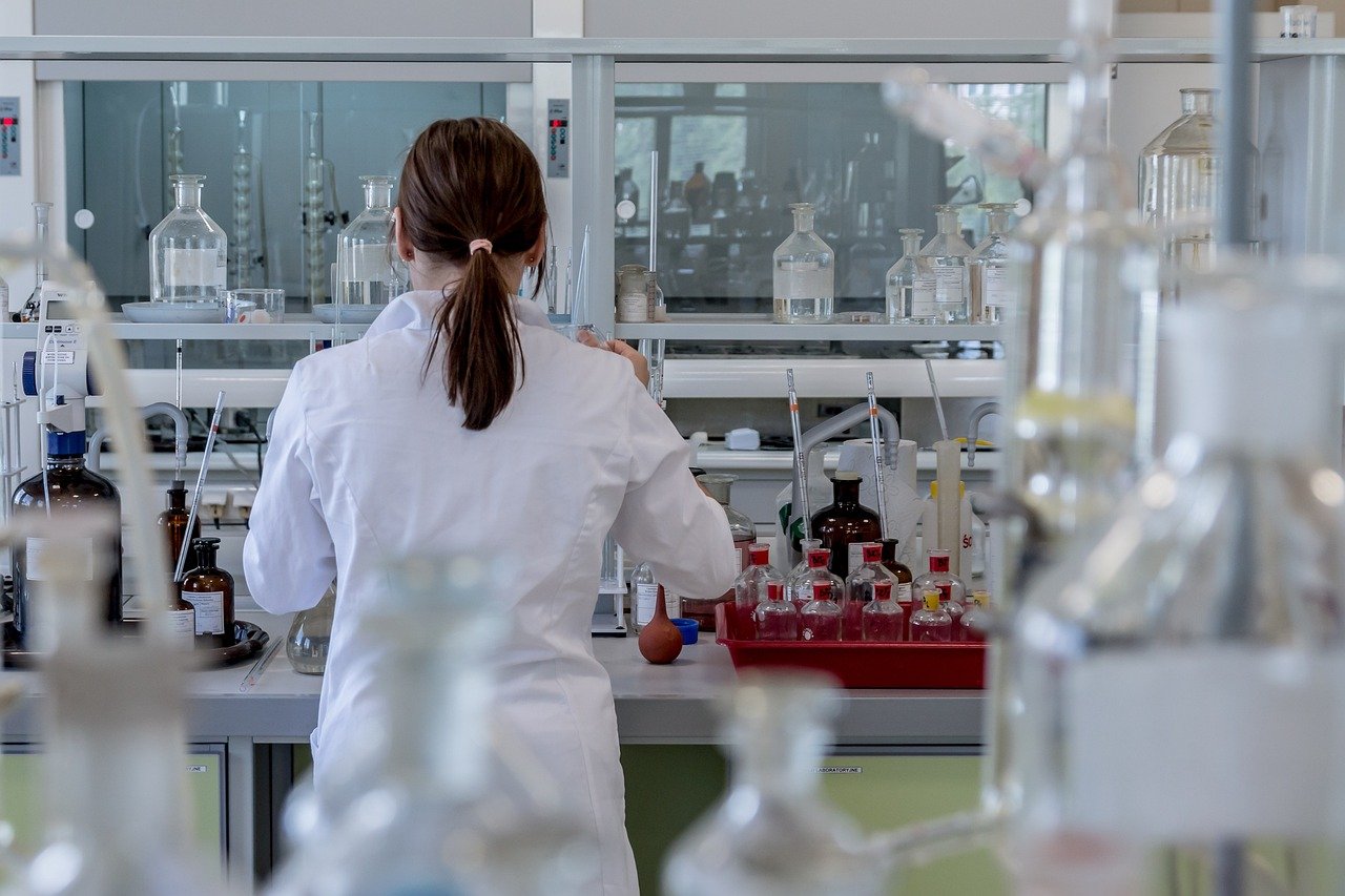 Tahapan Quality Control dalam Produksi Minuman Fungsional